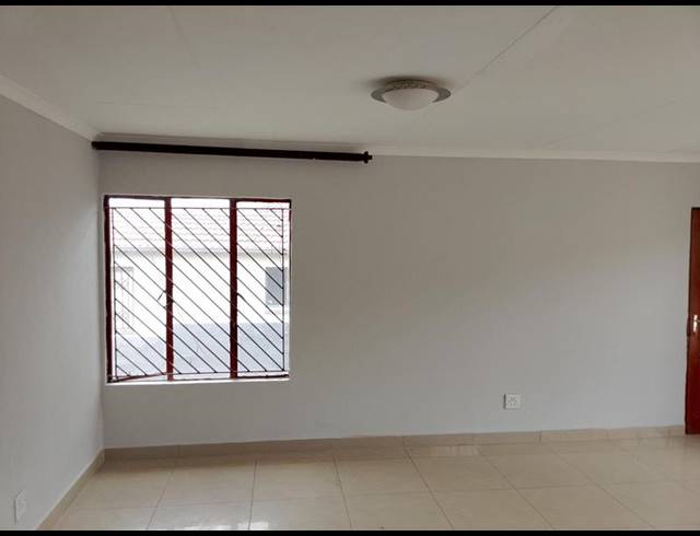 2 BEDROOM HOUSE FOR SALE IN COSMO CITY